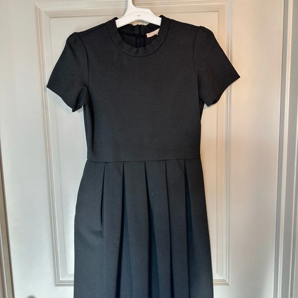 Hutch Grey Pleated Ponte Knit Fit & Flare Puff Sleeves & Pockets, Size 8 - Picture 8 of 10